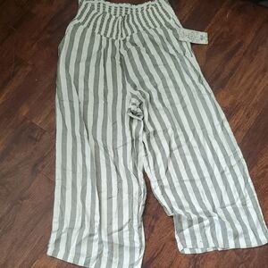 French Laundry Gray and White Striped Pants
